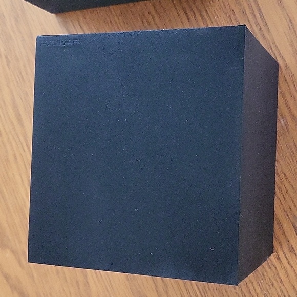 New Gucci watch box only - Picture 3 of 3